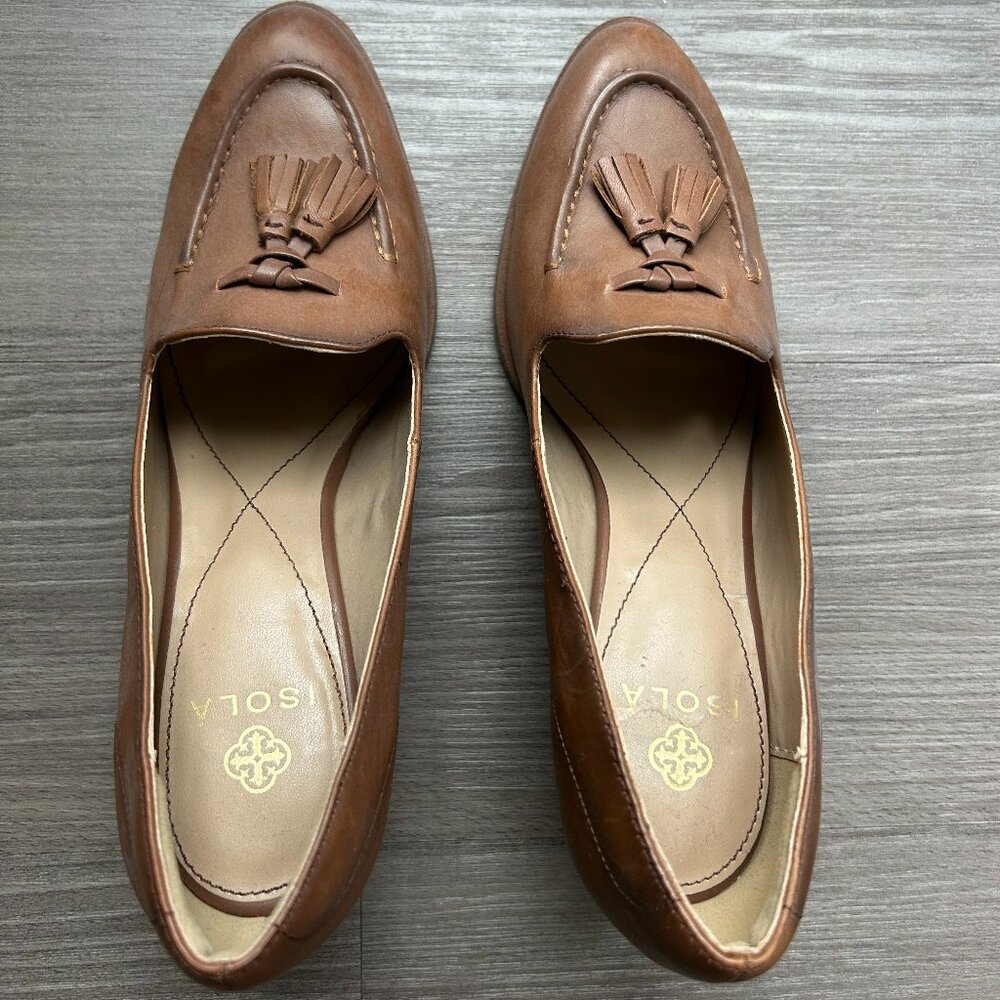 Isola Brown Tassel Hailey Heel sz 7.5